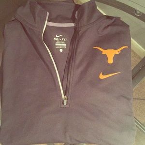 UT Nike Dri-Fit Pullover